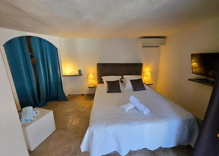 Villa Petra Bianca Suite & Chambre A 10Mn A Pied Du Port De Bonifacio